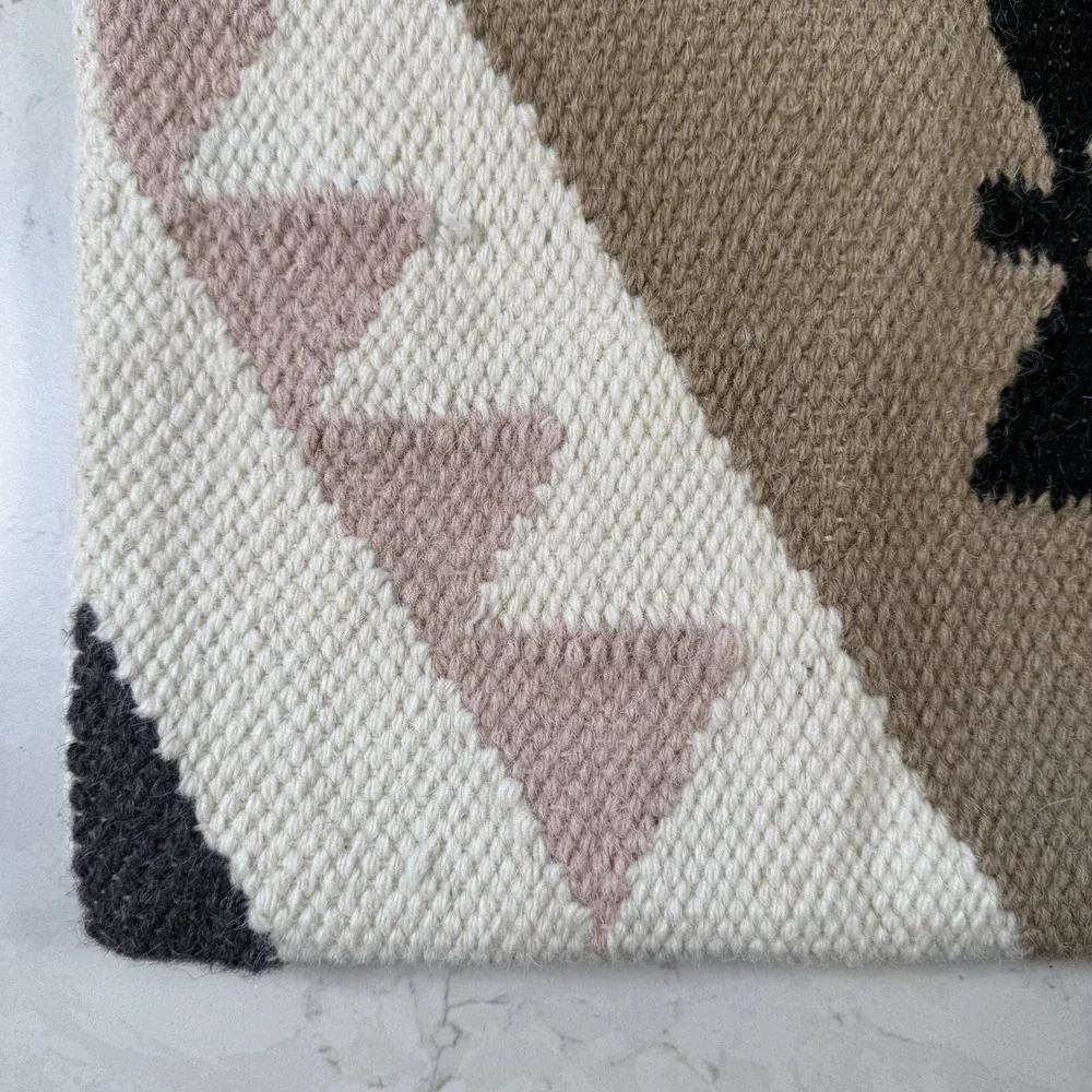 2 Vtg Kilim Pillow Covers India southwestern bohemian Aztec Rustic 18
